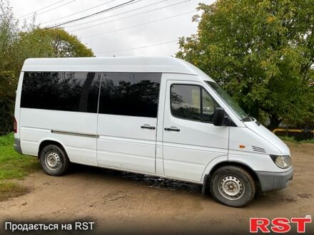 Мерседес Sprinter 2000 в Черновцах на Automoto.ua Белый Мерседес Sprinter, объемом двигателя 2.1 л и пробегом 0 тыс. км за 7600 $, фото 1 на Automoto.ua