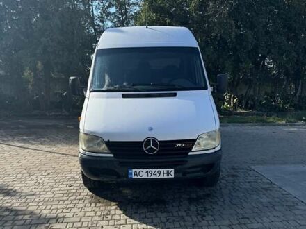 Білий Мерседес Sprinter, об'ємом двигуна 2.1 л та пробігом 526 тис. км за 6700 $, фото 1 на Automoto.ua