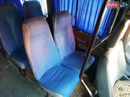 Белый Мерседес Sprinter, объемом двигателя 2.15 л и пробегом 720 тыс. км за 5000 $, фото 1 на Automoto.ua