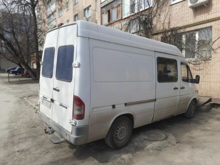 Белый Мерседес Sprinter, объемом двигателя 2.2 л и пробегом 700 тыс. км за 7000 $, фото 1 на Automoto.ua