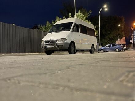 Мерседес Sprinter 2000 у Березовке на Automoto.ua Білий Мерседес Sprinter, об'ємом двигуна 2.2 л та пробігом 720 тис. км за 5500 $, фото 1 на Automoto.ua