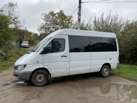 Белый Мерседес Sprinter, объемом двигателя 0 л и пробегом 350 тыс. км за 7800 $, фото 1 на Automoto.ua