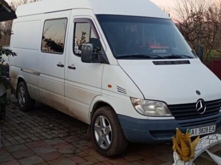 Білий Мерседес Sprinter, об'ємом двигуна 0 л та пробігом 450 тис. км за 6000 $, фото 1 на Automoto.ua
