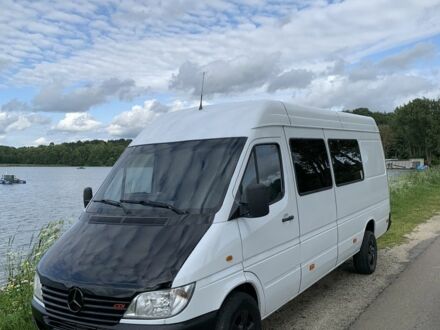 Мерседес Sprinter 2000 у Яворове на Automoto.ua Білий Мерседес Sprinter, об'ємом двигуна 2.2 л та пробігом 320 тис. км за 7500 $, фото 1 на Automoto.ua