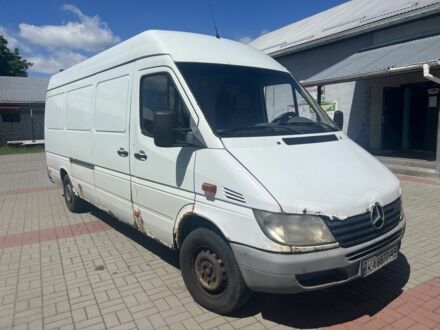 Мерседес Sprinter 2000 в Городке на Automoto.ua Белый Мерседес Sprinter, объемом двигателя 2.2 л и пробегом 555 тыс. км за 4100 $, фото 1 на Automoto.ua