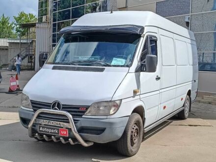 Белый Мерседес Sprinter, объемом двигателя 2.2 л и пробегом 732 тыс. км за 6680 $, фото 1 на Automoto.ua