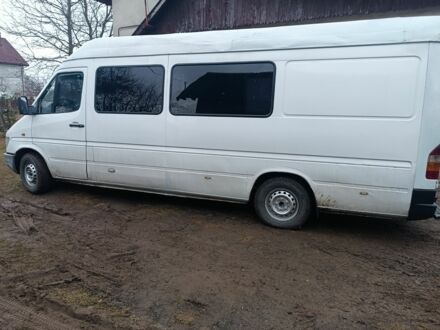 Белый Мерседес Sprinter, объемом двигателя 2.9 л и пробегом 700 тыс. км за 4450 $, фото 1 на Automoto.ua