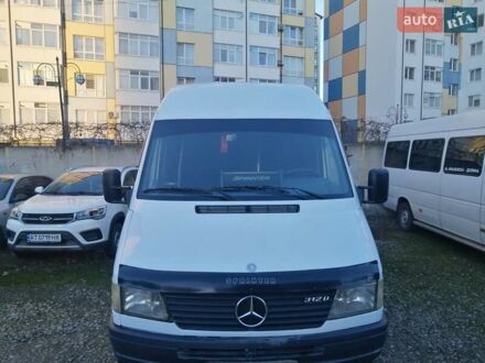 Білий Мерседес Sprinter, об'ємом двигуна 2.87 л та пробігом 800 тис. км за 13500 $, фото 1 на Automoto.ua