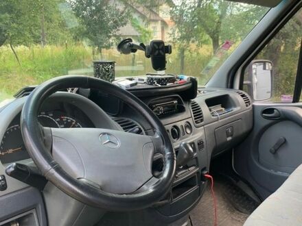 Білий Мерседес Sprinter, об'ємом двигуна 2.15 л та пробігом 650 тис. км за 7850 $, фото 1 на Automoto.ua