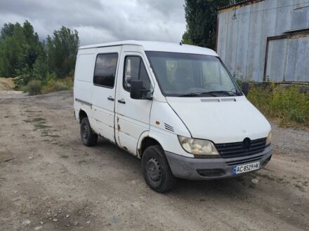 Белый Мерседес Sprinter, объемом двигателя 2.1 л и пробегом 500 тыс. км за 3001 $, фото 1 на Automoto.ua