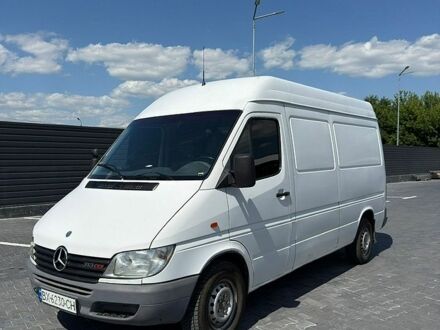 Белый Мерседес Sprinter, объемом двигателя 2.15 л и пробегом 378 тыс. км за 5999 $, фото 1 на Automoto.ua