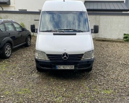 Белый Мерседес Sprinter, объемом двигателя 2.1 л и пробегом 120 тыс. км за 5500 $, фото 1 на Automoto.ua