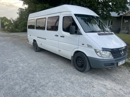 Мерседес Sprinter 2000 у Львові на Automoto.ua Білий Мерседес Sprinter, об'ємом двигуна 2.1 л та пробігом 1000 тис. км за 7200 $, фото 1 на Automoto.ua