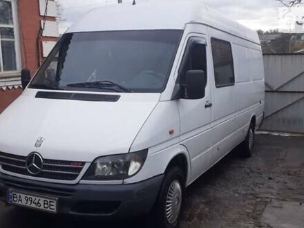 Белый Мерседес Sprinter, объемом двигателя 2.2 л и пробегом 580 тыс. км за 8000 $, фото 1 на Automoto.ua