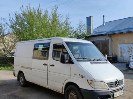 Белый Мерседес Sprinter, объемом двигателя 2.15 л и пробегом 500 тыс. км за 5650 $, фото 1 на Automoto.ua