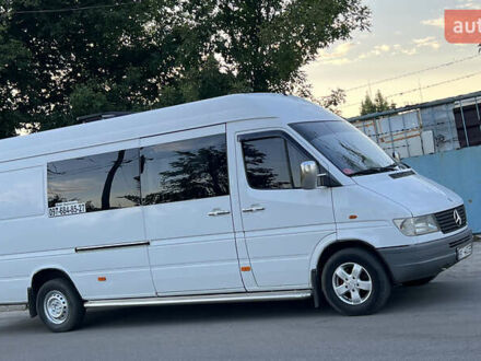 Білий Мерседес Sprinter, об'ємом двигуна 2.87 л та пробігом 527 тис. км за 10000 $, фото 1 на Automoto.ua