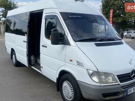 Білий Мерседес Sprinter, об'ємом двигуна 2.16 л та пробігом 600 тис. км за 9800 $, фото 1 на Automoto.ua