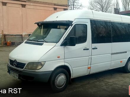 Белый Мерседес Sprinter, объемом двигателя 2.2 л и пробегом 0 тыс. км за 6500 $, фото 1 на Automoto.ua