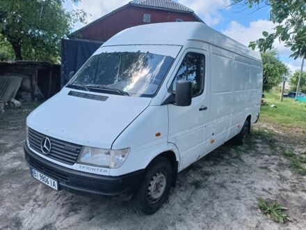 Белый Мерседес Sprinter, объемом двигателя 2.9 л и пробегом 600 тыс. км за 4200 $, фото 1 на Automoto.ua