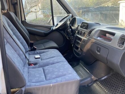 Мерседес Sprinter 2000 в Коломые на Automoto.ua Белый Мерседес Sprinter, объемом двигателя 2.1 л и пробегом 760 тыс. км за 7700 $, фото 1 на Automoto.ua