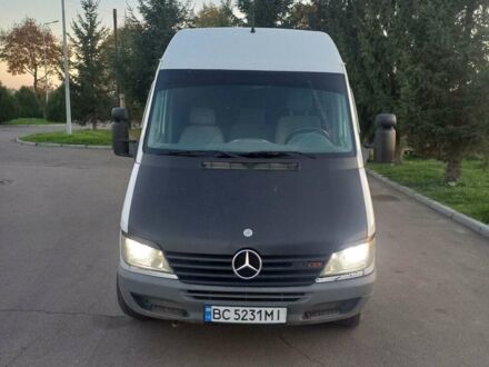 Белый Мерседес Sprinter, объемом двигателя 2.2 л и пробегом 700 тыс. км за 7200 $, фото 1 на Automoto.ua
