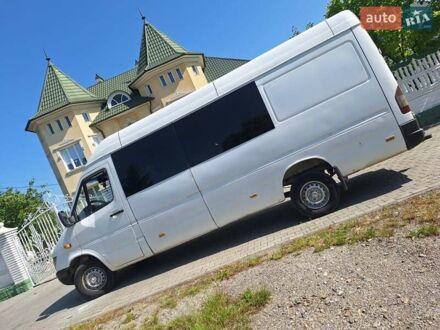 Мерседес Sprinter 2000 в Черновцах на Automoto.ua Белый Мерседес Sprinter, объемом двигателя 2.2 л и пробегом 525 тыс. км за 5200 $, фото 1 на Automoto.ua