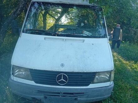 Білий Мерседес Sprinter, об'ємом двигуна 2.87 л та пробігом 300 тис. км за 5500 $, фото 1 на Automoto.ua