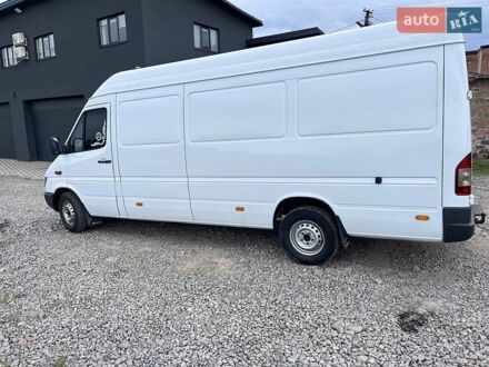 Белый Мерседес Sprinter, объемом двигателя 2.15 л и пробегом 479 тыс. км за 12499 $, фото 1 на Automoto.ua