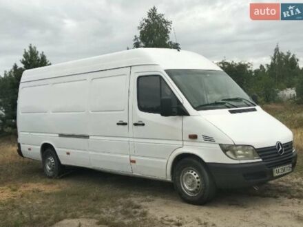 Белый Мерседес Sprinter, объемом двигателя 2.7 л и пробегом 670 тыс. км за 7803 $, фото 1 на Automoto.ua