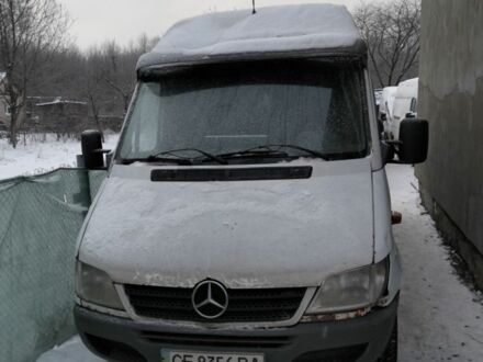 Белый Мерседес Sprinter, объемом двигателя 2.2 л и пробегом 370 тыс. км за 4659 $, фото 1 на Automoto.ua