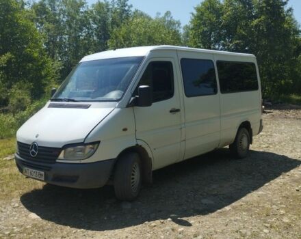 Белый Мерседес Sprinter, объемом двигателя 2.1 л и пробегом 380 тыс. км за 6700 $, фото 1 на Automoto.ua