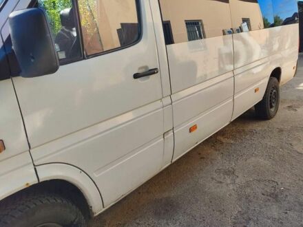 Білий Мерседес Sprinter, об'ємом двигуна 2.69 л та пробігом 360 тис. км за 5500 $, фото 1 на Automoto.ua