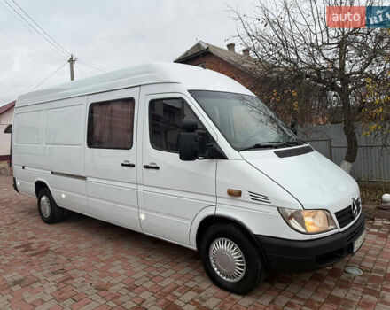 Белый Мерседес Sprinter, объемом двигателя 2.69 л и пробегом 600 тыс. км за 9250 $, фото 1 на Automoto.ua