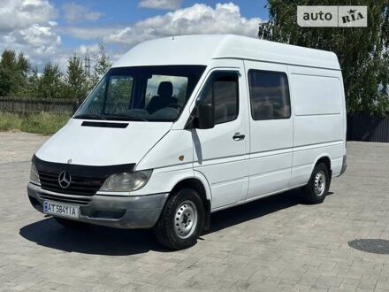 Белый Мерседес Sprinter, объемом двигателя 2.15 л и пробегом 80 тыс. км за 5950 $, фото 1 на Automoto.ua