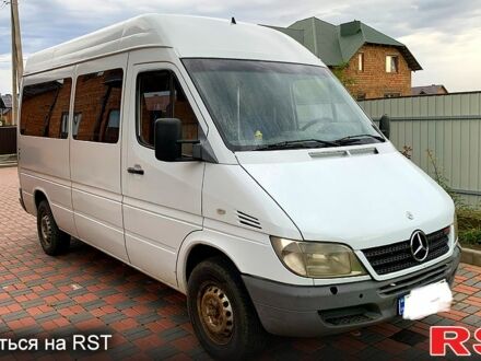 Мерседес Sprinter 2001 в Ивано-Франковске на Automoto.ua Белый Мерседес Sprinter, объемом двигателя 2.1 л и пробегом 460 тыс. км за 5500 $, фото 1 на Automoto.ua