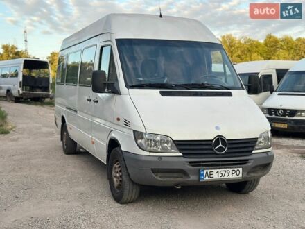 Белый Мерседес Sprinter, объемом двигателя 2.15 л и пробегом 550 тыс. км за 13700 $, фото 1 на Automoto.ua