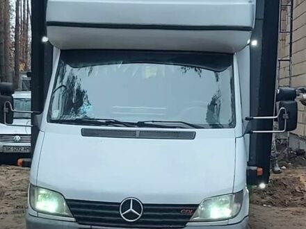 Мерседес Sprinter 2001 в Буче на Automoto.ua Белый Мерседес Sprinter, объемом двигателя 2.69 л и пробегом 600 тыс. км за 13000 $, фото 1 на Automoto.ua