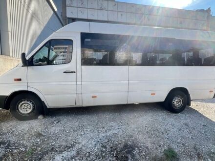 Белый Мерседес Sprinter, объемом двигателя 2.15 л и пробегом 542 тыс. км за 9600 $, фото 1 на Automoto.ua