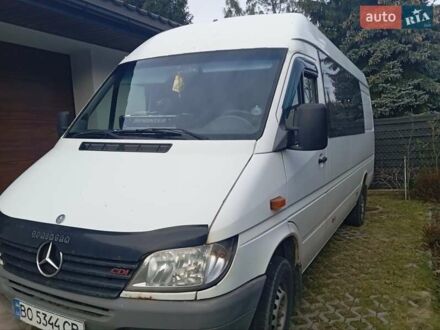 Мерседес Sprinter 2001 в Хмельницком на Automoto.ua Белый Мерседес Sprinter, объемом двигателя 0 л и пробегом 555 тыс. км за 8000 $, фото 1 на Automoto.ua