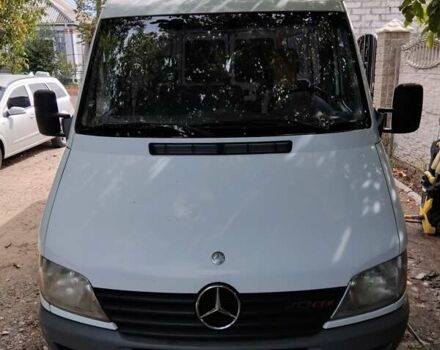 Білий Мерседес Sprinter, об'ємом двигуна 2.15 л та пробігом 256 тис. км за 8000 $, фото 1 на Automoto.ua