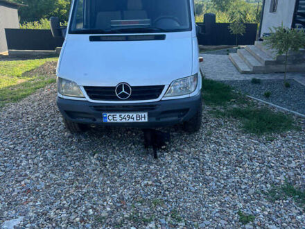 Белый Мерседес Sprinter, объемом двигателя 2.15 л и пробегом 500 тыс. км за 7500 $, фото 1 на Automoto.ua
