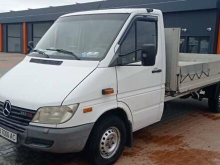 Мерседес Sprinter 2001 в Виннице на Automoto.ua Белый Мерседес Sprinter, объемом двигателя 2.2 л и пробегом 380 тыс. км за 12300 $, фото 1 на Automoto.ua