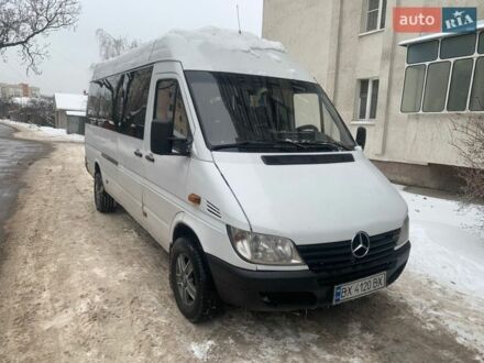 Белый Мерседес Sprinter, объемом двигателя 2.15 л и пробегом 515 тыс. км за 8700 $, фото 1 на Automoto.ua