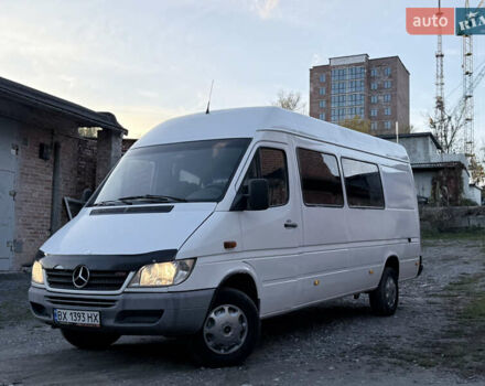 Мерседес Sprinter 2001 у Хмельницькому на Automoto.ua Білий Мерседес Sprinter, об'ємом двигуна 2.7 л та пробігом 451 тис. км за 7999 $, фото 1 на Automoto.ua