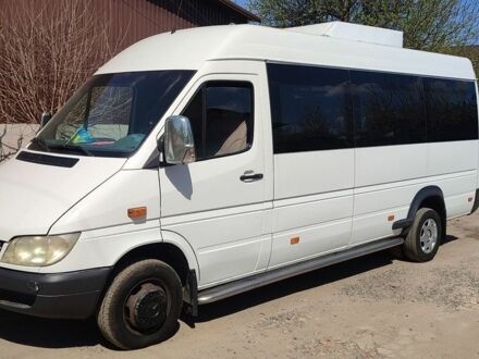 Белый Мерседес Sprinter, объемом двигателя 2.7 л и пробегом 750 тыс. км за 19000 $, фото 1 на Automoto.ua