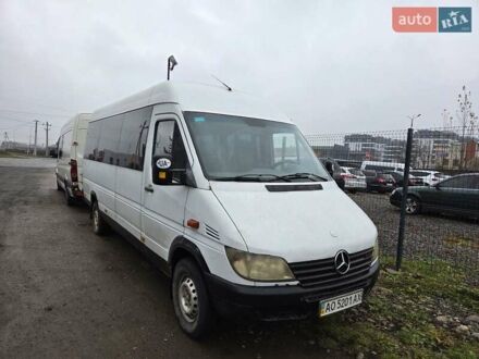 Белый Мерседес Sprinter, объемом двигателя 2.7 л и пробегом 349 тыс. км за 7500 $, фото 1 на Automoto.ua