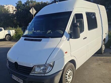 Белый Мерседес Sprinter, объемом двигателя 2.15 л и пробегом 642 тыс. км за 7000 $, фото 1 на Automoto.ua
