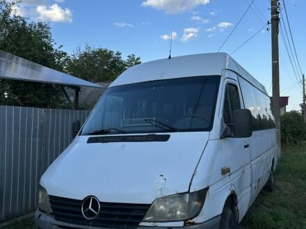 Білий Мерседес Sprinter, об'ємом двигуна 2.2 л та пробігом 150 тис. км за 2506 $, фото 1 на Automoto.ua