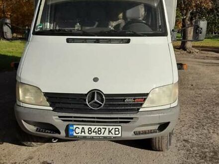 Мерседес Sprinter 2001 в Монастырище на Automoto.ua Белый Мерседес Sprinter, объемом двигателя 2.7 л и пробегом 384 тыс. км за 15000 $, фото 1 на Automoto.ua