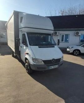 Білий Мерседес Sprinter, об'ємом двигуна 0 л та пробігом 560 тис. км за 10200 $, фото 1 на Automoto.ua